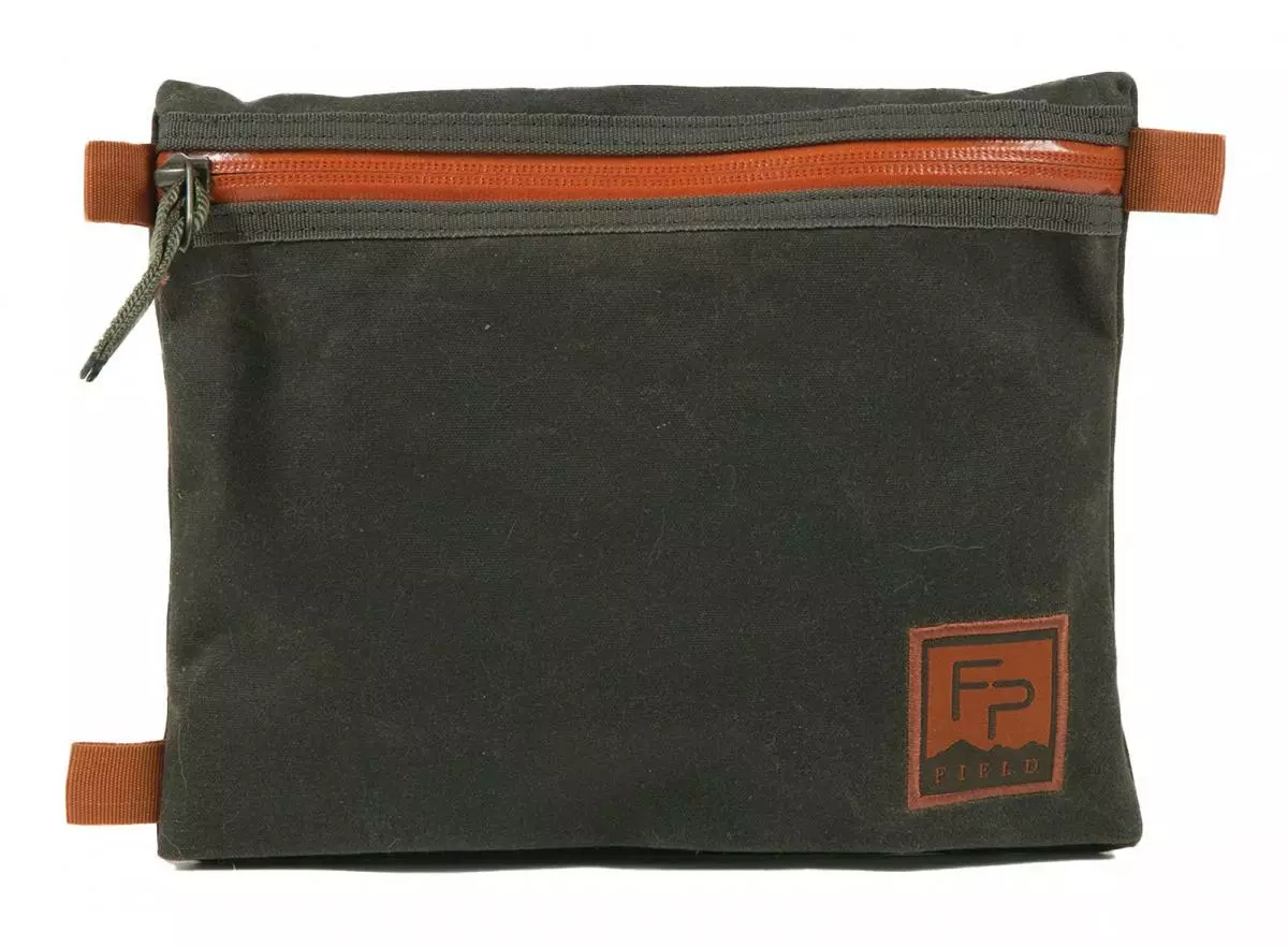 Fishpond Eagle’s Nest Travel Pouch Peat Moss 3 Fishpond Eagle’s Nest Travel Pouch Peat Moss