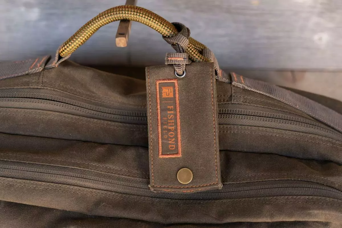 Fishpond Field Luggage Tag Peat Moss 5 Fishpond Field Luggage Tag Peat Moss - Afbeelding 3