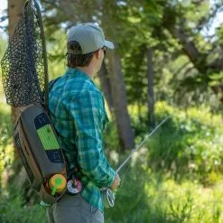 Fishpond Flathead Sling Pack -Rod Tubes Verkoopwinkel Fishpond Flathead Sling Pack FHSP G fhsp side 1