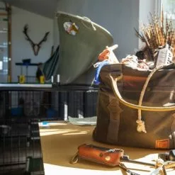 Fishpond Horse Thief Tote Peat Moss -Rod Tubes Verkoopwinkel Fishpond Horse Thief Tote Peat Moss HTT PM horse thief tote 4