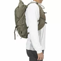 Simms Flyweight Vest Pack Tan L/XL -Rod Tubes Verkoopwinkel Simms Flyweight Vest Pack Tan LXL 13202 276 4050 dealerweb cms 8ef083f8 045a 4172 be6b 433a41ebc9c9