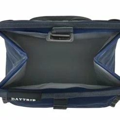 YETI Daytrip Lunch Bag Navy -Rod Tubes Verkoopwinkel YETI Daytrip Lunch Bag Navy SKU E150 NVY w yeti 20190225 product subway open top down empty navy b 1