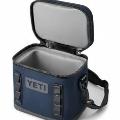 YETI Hopper Flip 8 Soft Cooler Navy -Rod Tubes Verkoopwinkel YETI Hopper Flip 8 Soft Cooler Navy SKU E160 NVY w hopper flip 8 navy 3qtr open 7927 b