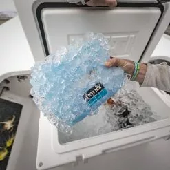 YETI Ice 2Lb Ice Pack -Rod Tubes Verkoopwinkel YETI Ice 2Lb Ice Pack SKU 0211 CLR yeti ice 4lb ice pack sku 0212 clr div ice 2