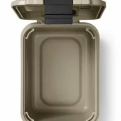 YETI LoadOut GoBox 15 Tan -Rod Tubes Verkoopwinkel YETI LoadOut GoBox 15 Tan SKU 0606 TAN w 220027 site studio loadout gob 26 1