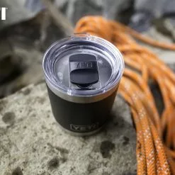 YETI Rambler 10oz Tumbler Navy 13 YETI Rambler 10oz Tumbler Navy -Rod Tubes Verkoopwinkel YETI Rambler 10oz Tumbler Navy SKU 0315 NVY div bestsellers 1