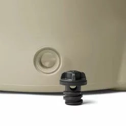 YETI Tank 45 Insulated Ice Bucket Tan 9 YETI Tank 45 Insulated Ice Bucket Tan -Rod Tubes Verkoopwinkel YETI Tank 45 Insulated Ice Bucket Tan SKU 0107 TAN tank 45 tan drain plug 8037 b 2400x2400 8c776e59 54c3 45b8 8c5a 6b71aeb971d7