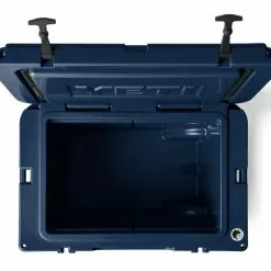 YETI Tundra Haul Wheeled Cool Box Navy 12 YETI Tundra Haul Wheeled Cool Box Navy -Rod Tubes Verkoopwinkel YETI Tundra Haul Wheeled Cool Box Navy SKU 0106 NVY tundra haul navy top 3540 b 1e524fda 7ced 4181 869d 7c24ee3eee53 1